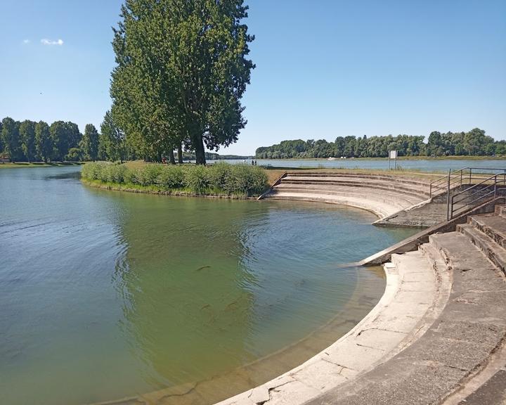 Rheinstrandbad Rappenwort Becker